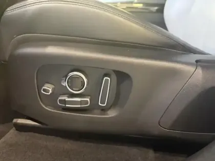 Photo 28 Land rover Range Rover Velar  2.0 P400e 404ch PHEV Dynamic HSE AWD BVA