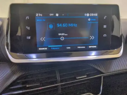 Photo 13 Peugeot 2008  PureTech 130 S&S BVM6