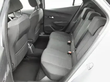 Photo 24 Peugeot 2008  PureTech 130 S&S BVM6