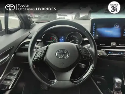 Photo 8 Toyota C-HR  122h Collection 2WD E-CVT RC18