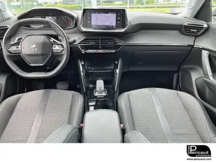 Photo 37 Peugeot 2008  PureTech 130 S&S EAT8