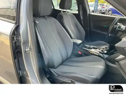 Photo 55 Peugeot 2008  PureTech 130 S&S EAT8