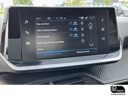 Photo 49 Peugeot 2008  PureTech 130 S&S EAT8