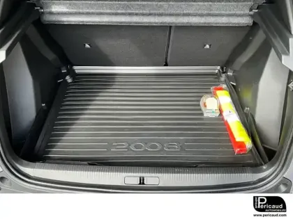 Photo 57 Peugeot 2008  PureTech 130 S&S EAT8