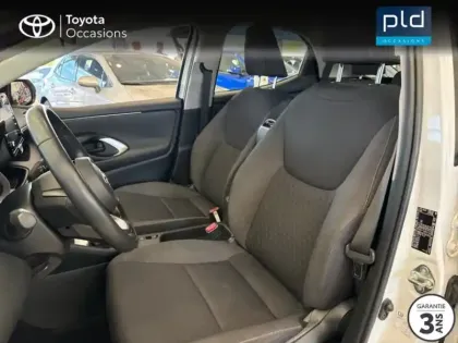 Photo 10 Toyota Yaris  116h France 5p