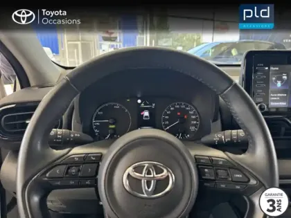 Photo 12 Toyota Yaris  116h France 5p