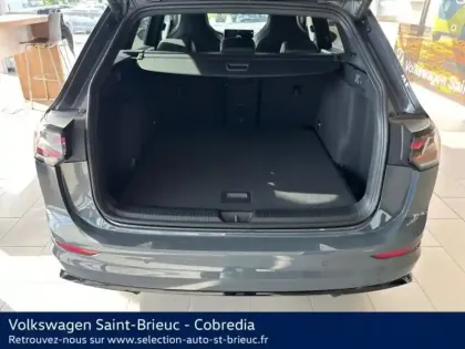 Photo 26 Volkswagen Golf Gén. VIII Ph2 R-Line 5