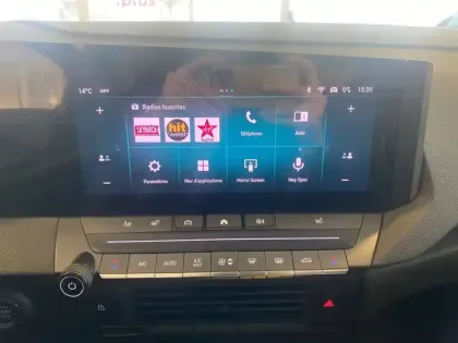 Photo 13 Opel Astra  Hybrid 180 ch BVA8