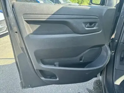 Photo 55 Peugeot Expert  FGN XL BLUEHDI 145 S&S EAT8