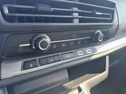 Photo 20 Peugeot Expert  FGN XL BLUEHDI 145 S&S EAT8