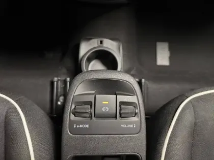 Photo 70 Fiat 500  e 95 ch