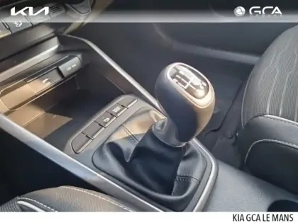 Photo 8 Kia Stonic  1.0 T-GDi 120ch MHEV GT Line