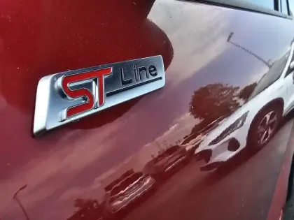 Photo 47 Ford Kuga  2.5 DURATEC 225 POWERSHIFT PHEV E-CVT S&S