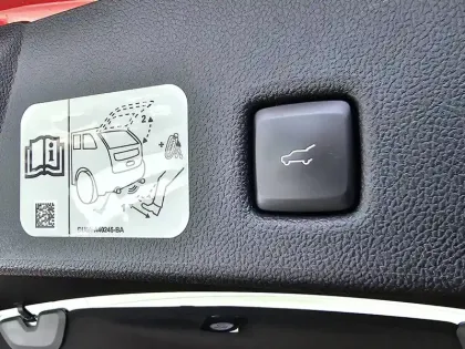 Photo 43 Ford Kuga  2.5 DURATEC 225 POWERSHIFT PHEV E-CVT S&S