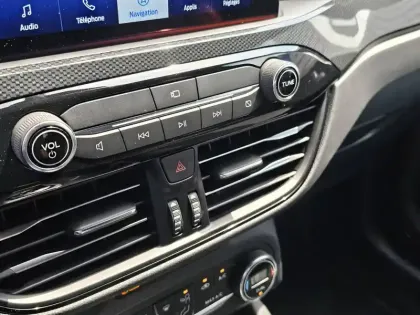 Photo 33 Ford Kuga  2.5 DURATEC 225 POWERSHIFT PHEV E-CVT S&S