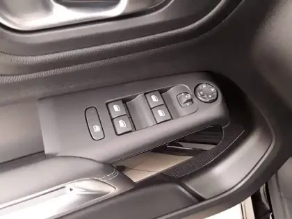 Photo 11 Citroën C5 aircross  Hybride 136 e-DCS6