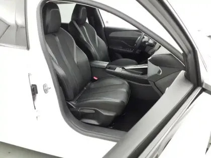 Photo 8 Peugeot 308  SW PureTech 130ch S&S EAT8 Allure