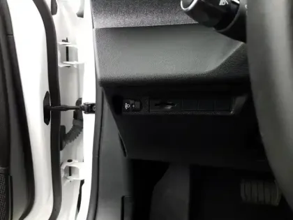 Photo 16 Peugeot 308  SW PureTech 130ch S&S EAT8 Allure