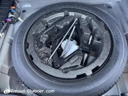 Photo 26 Volvo Xc40 Gén. I Ph1 R-Design 5