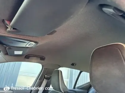 Photo 24 Volvo Xc40 Gén. I Ph1 R-Design 5