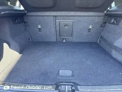 Photo 7 Volvo Xc40 Gén. I Ph1 R-Design 5