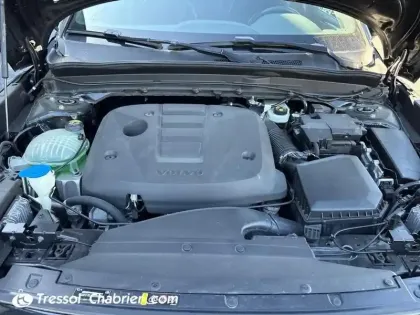 Photo 6 Volvo Xc40 Gén. I Ph1 R-Design 5