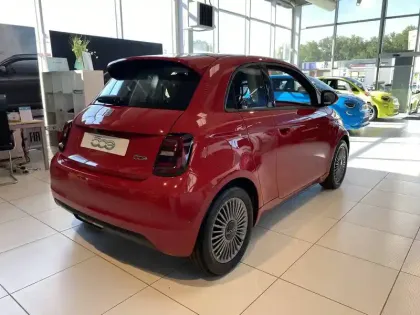 Photo 5 Fiat 500  3+1 e 95 ch