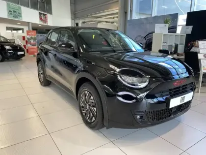 Photo 27 Fiat 600 e 54 kWh 156 ch