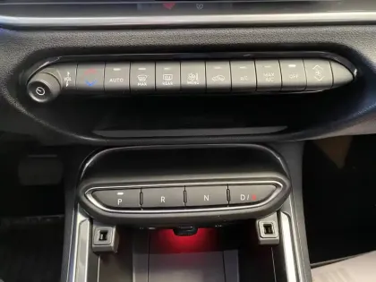 Photo 73 Fiat 600 e 54 kWh 156 ch