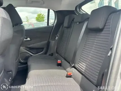 Photo 9 Peugeot 208  e- 136ch Style