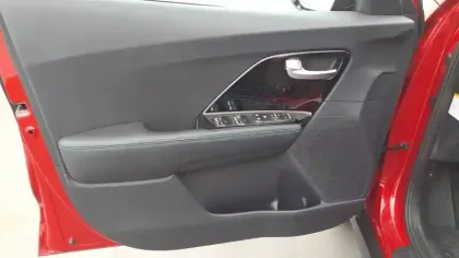 Photo 25 Kia Niro e- Electrique 204 ch