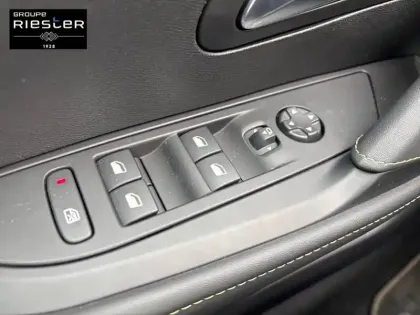 Photo 37 Peugeot 208  Electrique 50 kWh 136ch