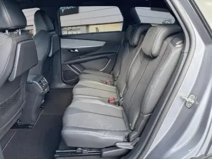 Photo 22 Peugeot 5008  BlueHDi 130ch S&S EAT8 GT