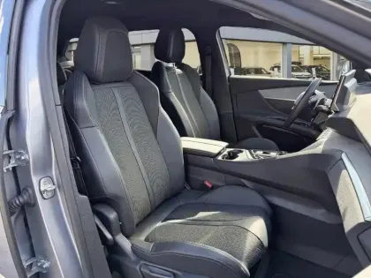 Photo 8 Peugeot 5008  BlueHDi 130ch S&S EAT8 GT