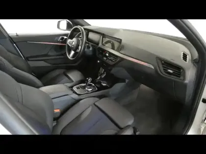 Photo 11 BMW Serie 1 Série 1 118iA 136ch M Sport DKG7