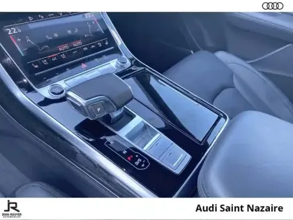 Photo 41 Audi Q8  55 TFSI e 381 Tiptronic 8 Quattro