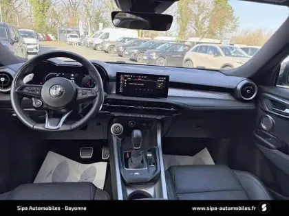 Photo 123 Alfa Romeo Tonale  1.5 Hybrid 160 ch VGT TCT7