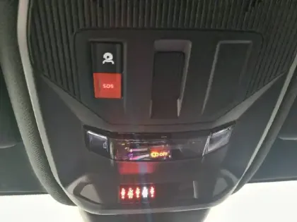 Photo 25 Peugeot 308  PHEV 225 e-EAT8