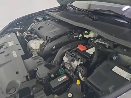Photo 14 Peugeot 308  PHEV 225 e-EAT8