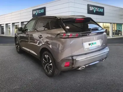 Photo 29 Peugeot 2008  PureTech 130 S&S EAT8 GT