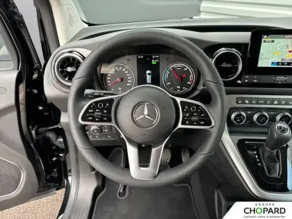 Photo 39 Mercedes EQT  200