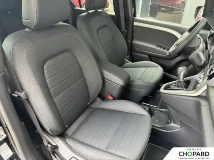 Photo 34 Mercedes EQT  200