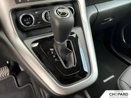 Photo 44 Mercedes EQT  200