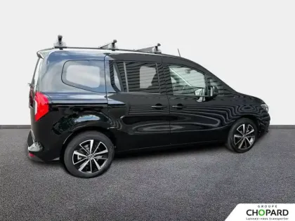 Photo 32 Mercedes EQT  200