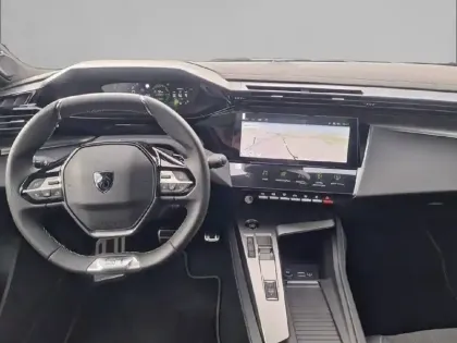 Photo 28 Peugeot 408  Hybrid 136 e-DCS6