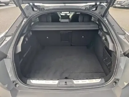 Photo 26 Peugeot 408  Hybrid 136 e-DCS6