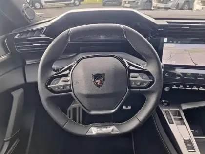 Photo 29 Peugeot 408  Hybrid 136 e-DCS6