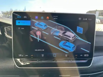 Photo 48 Volkswagen Golf  1.5 eHybrid 272 DSG6