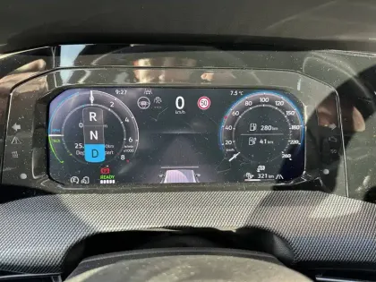 Photo 44 Volkswagen Golf  1.5 eHybrid 272 DSG6