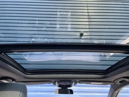 Photo 12 DS DS 7  Crossback E-TENSE 4x4 300ch Grand Chic